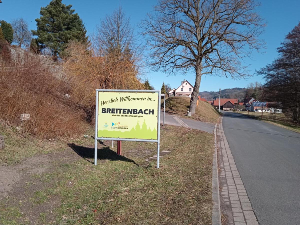 Hotel & Restaurant Zum Adlersberg Schleusingen ภายนอก รูปภาพ